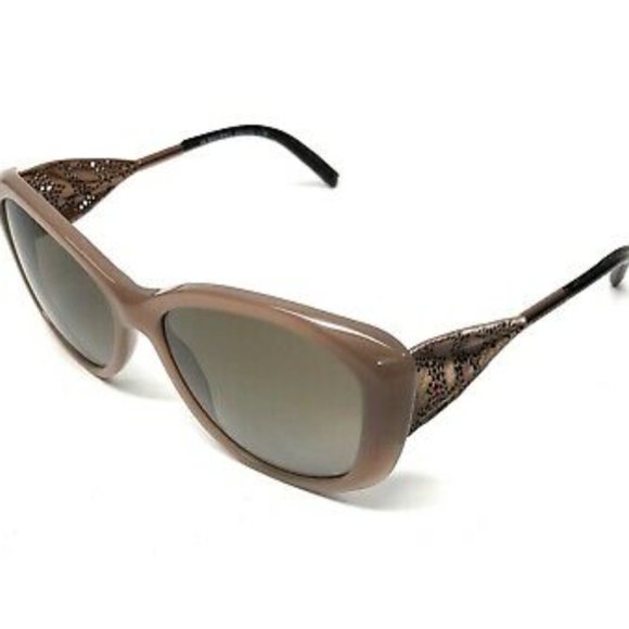 Burberry Women's Brown Sunglasses!
